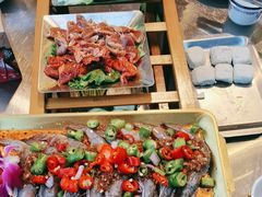 -老渔家·白族·石板烧·野生菌火锅(古城中心店)
