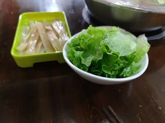 -乡土黄·鲜牛肉火锅·小龙虾(兴业街店)