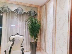 -沪华海鲜大酒楼(南汇店)
