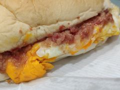 招牌咸牛肉芝士猪仔包-华嫂冰室(尖沙咀店)