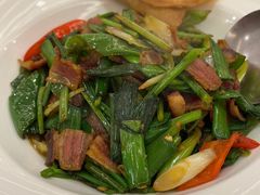 青蒜炒咸肉-小竹林农庄