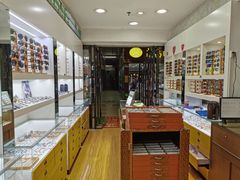 -广州宝岛眼镜武汉和光眼镜市场西区店