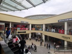 -宁波杉井奥特莱斯广场