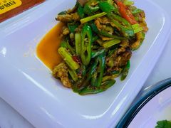 湘味小炒肉-雪乡人家东北菜·铁锅炖一切(高斯路店)