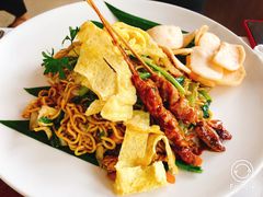 -Mai Mai Restaurant