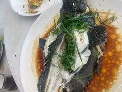 -覃记海鲜美食餐厅