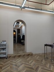 -Hair Co.一间沙龙