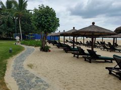 -三亚湾海居铂尔曼度假酒店