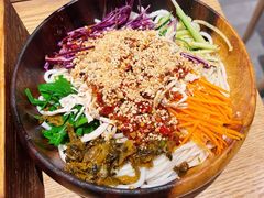 大理鸡丝凉米线-米店·云南菜(南门店)