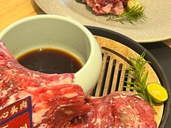 -極屋鮨牛 · 烧肉酒场(时代C馆店)