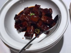 招牌红烧肉-俏江南·花园戏曲餐厅(881店)