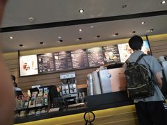 -星巴克(广州中华广场B1层店)