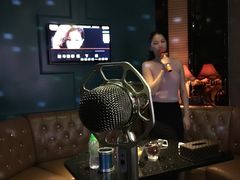 -萧邦音乐会所KTV(向西店)