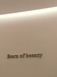 -萱娅美颜美体中心