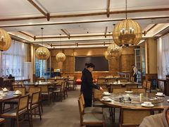 -湘力力小院·鱼汤泡饭(枫林路店)