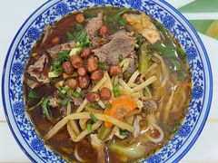 -湖南常德牛肉米粉(十梓街店)