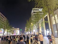 -杭州湖滨银泰in77