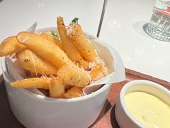 -阿妮叶李(光谷世界城店)
