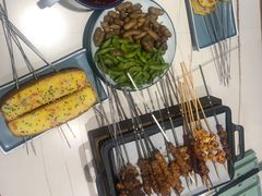 -四季烟火烧烤酒场