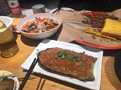 -喝丢一只鞋海鲜烧烤·海肠捞饭(文体街店)