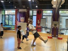 -小力量少儿街舞梦工厂