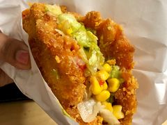 牛油果热辣藤椒鸡超级塔-肯德基(西单商场店)
