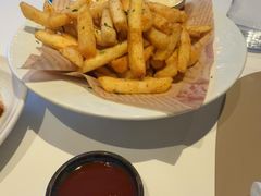 -斯普汇生蚝牛排馆(中骏世界城店)