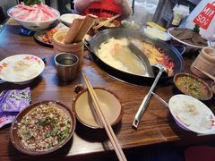 -萍姐火锅·公路夜市(武汉首店)