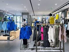 -ARC'TERYX始祖鸟(北京王府中环店)