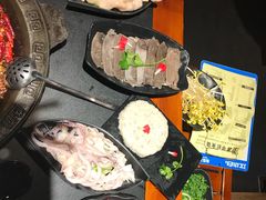 -莽子老火锅(大坪店)