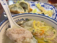 -长人馄饨铺(解放街店)