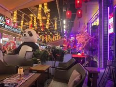 -喜鹊音乐酒馆(西街店)