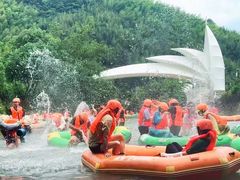 -雅鲁激流探险漂流