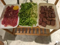 -渔顺生·顺德鱼生·粥底火锅·桑拿鸡(渔人码头店)