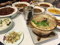 -院8里·小聚园老川菜(九眼桥店)