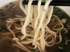 -吾穆勒蓬灰牛肉面·清真(北滨河中路店)