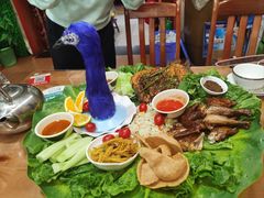 -沐毫傣泐云南菜孔雀宴•手抓饭傣味烧烤(曼听公园店)