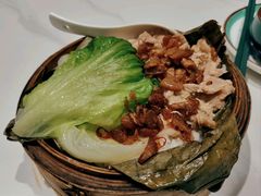 腊味丝苗荷叶饭-喜势点·糖沙翁手工茶点·本地人茶居(永庆坊店)