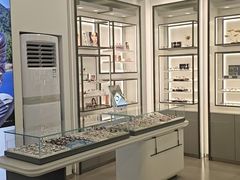 -宝岛眼镜(武汉南湖店)