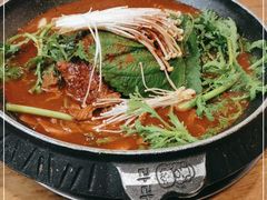 -喇喇排骨火锅·传统韩式脊骨汤(望京西园总店)