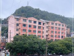 -红化眼镜家沾沾(延安店)