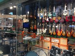 -柏斯音乐艺术中心·钢琴·吉他(世纪金源店)