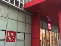 -优衣库(昆明七彩METOWN购物中心店)