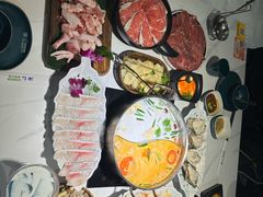 -椰子湾·海南火锅·糟粕醋·椰子鸡(正大广场店)