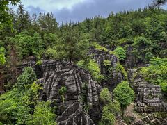 -梭布垭石林景区