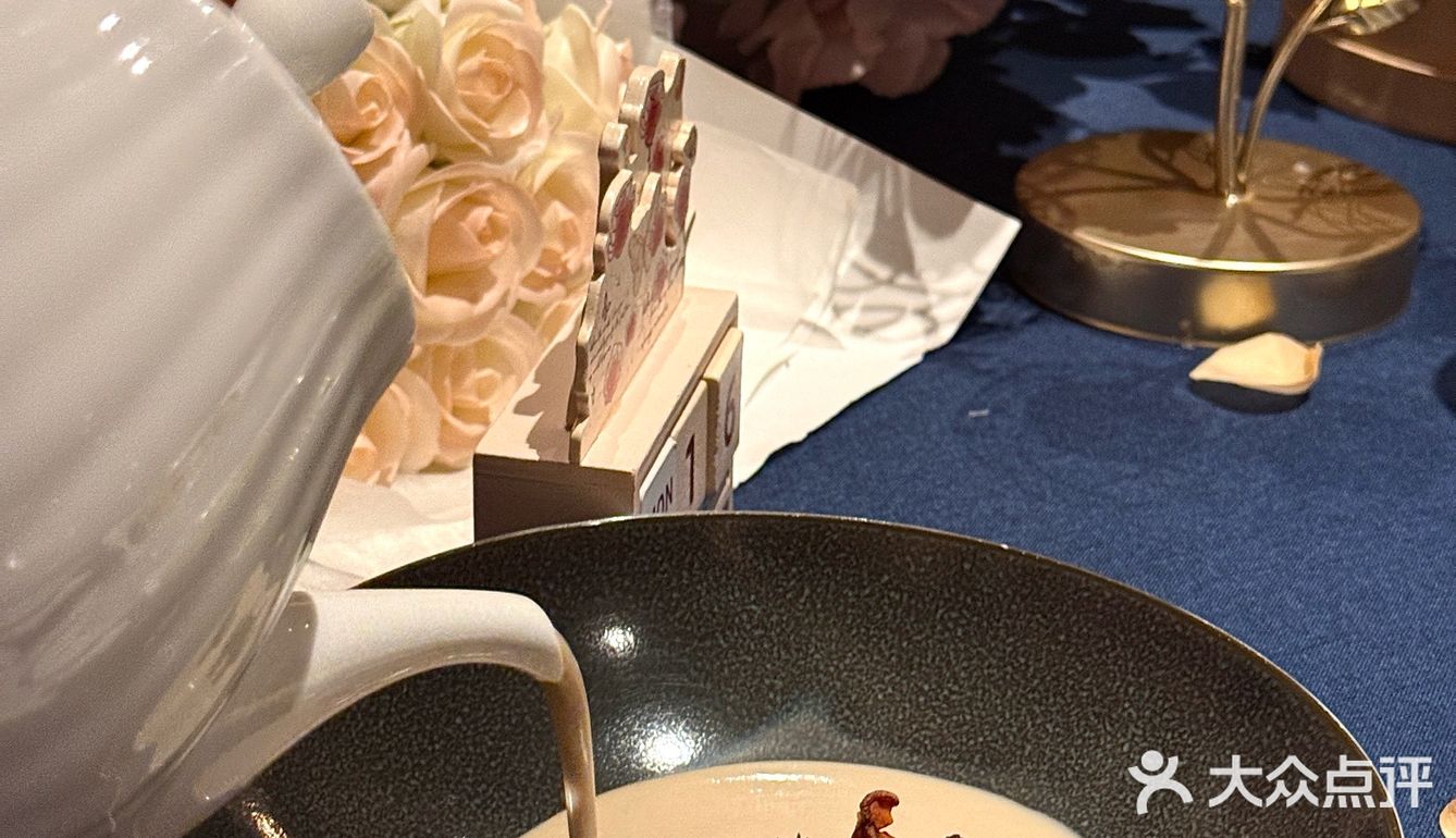 反复爱上的约会餐厅🍽️