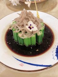 -甘井子区冠豪主题婚礼酒店宴会厅(机场店)
