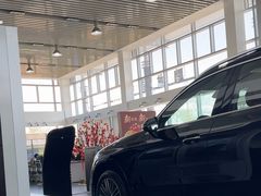 -北京鹏龙星徽奔驰4S店(西大望路店)