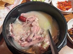 -长寿参鸡汤(朝韩风情街店)