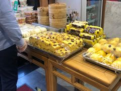 面包甜点陈列柜-华天二友居肉饼(新街口店)